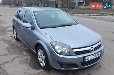 Хэтчбек Opel Astra 2006 в Николаеве