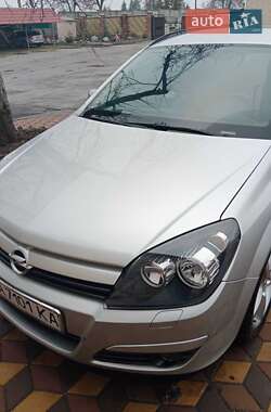 Универсал Opel Astra 2005 в Звенигородке