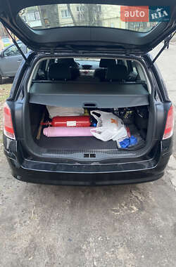 Универсал Opel Astra 2008 в 