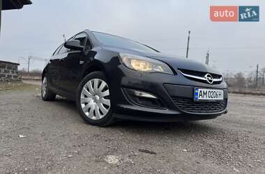 Универсал Opel Astra 2014 в Бердичеве