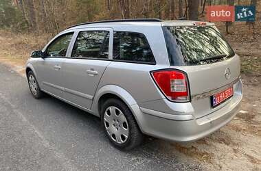 Универсал Opel Astra 2009 в 