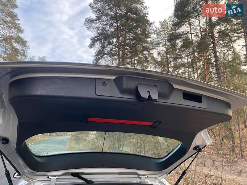 Универсал Opel Astra 2009 в Полтаве