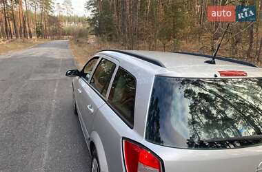 Универсал Opel Astra 2009 в 