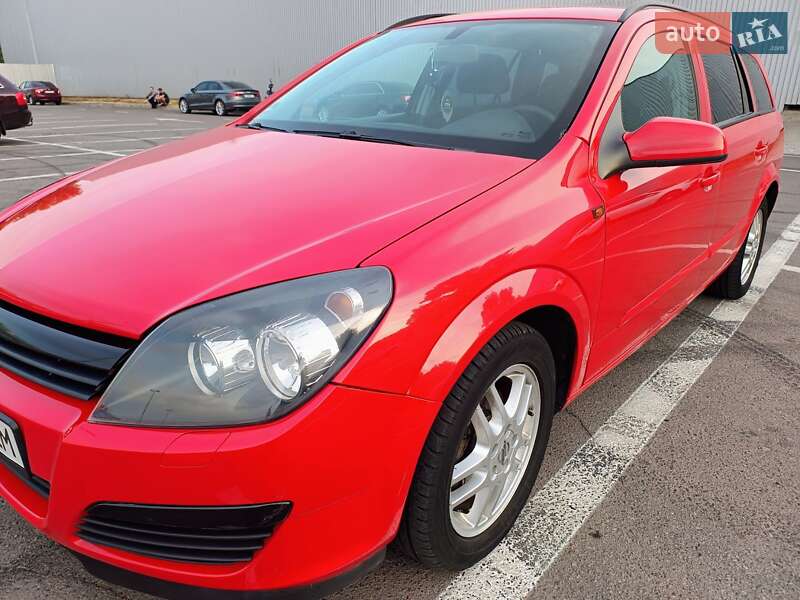 Универсал Opel Astra 2005 в 