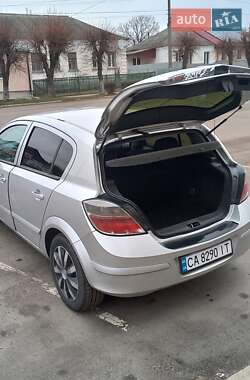 Универсал Opel Astra 2008 в 