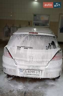 Универсал Opel Astra 2008 в 