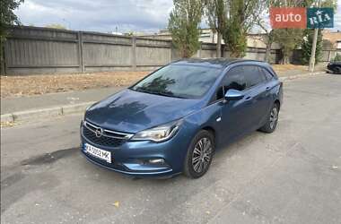 Универсал Opel Astra 2016 в 