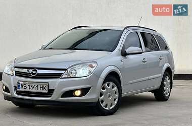 Універсал Opel Astra 2009 в Вінниці