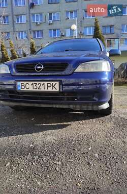 Седан Opel Astra 2005 в Львові