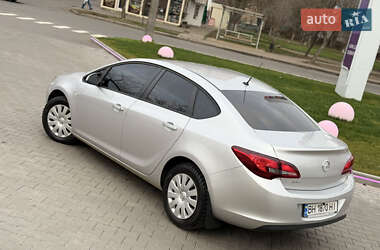 Седан Opel Astra 2016 в Одесі