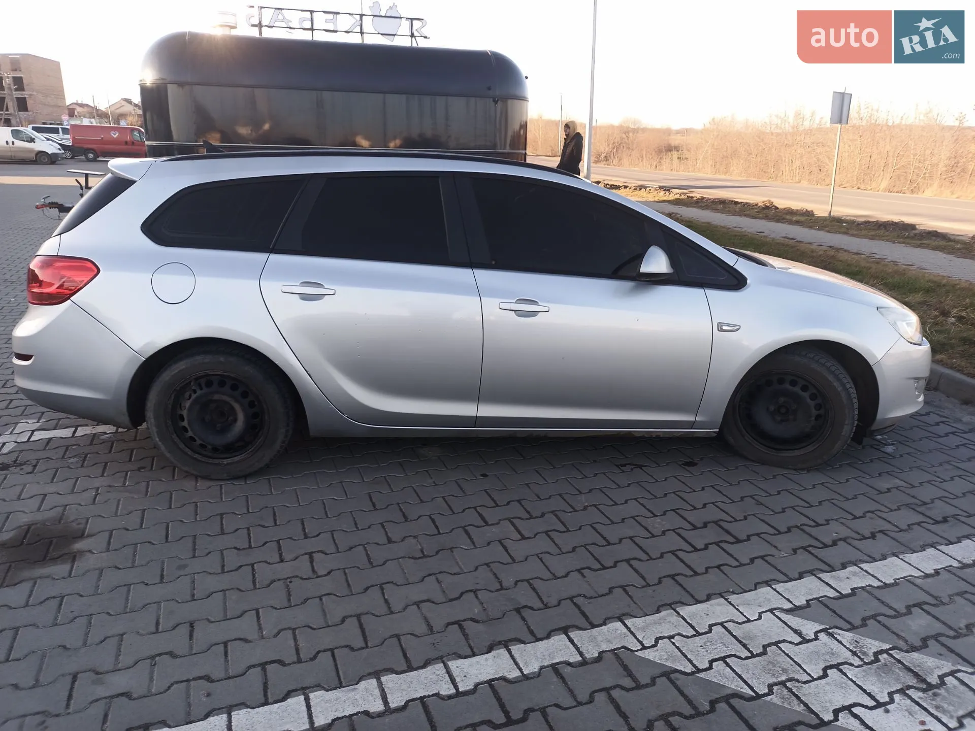 2011 Opel Astra - мініатюра 2