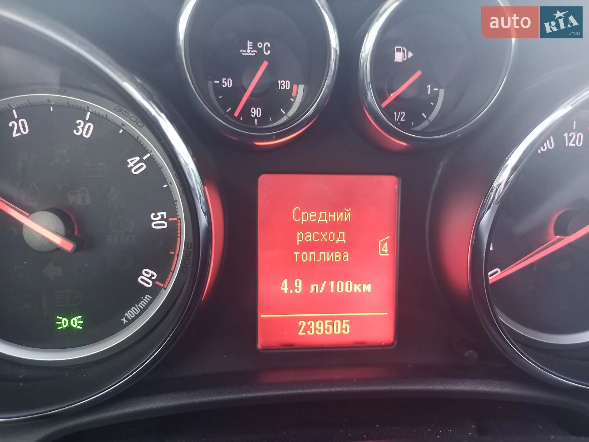 2011 Opel Astra - мініатюра 11