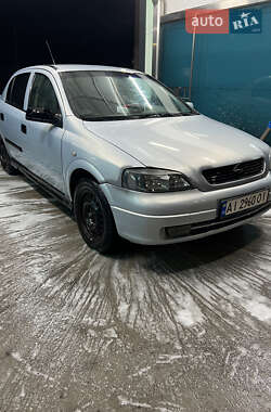 Седан Opel Astra 2000 в Кропивницькому