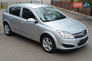 Хетчбек Opel Astra 2007 в Києві