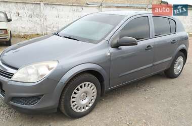 Хэтчбек Opel Astra 2007 в Киеве