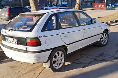 Хэтчбек Opel Astra 1993 в Виннице