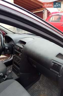 Седан Opel Astra 2008 в Виноградове