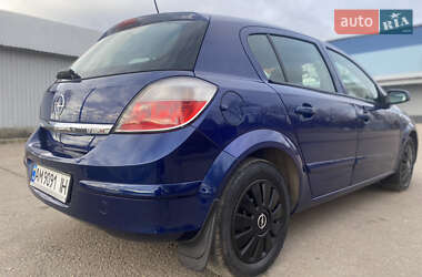 Хэтчбек Opel Astra 2005 в Бердичеве