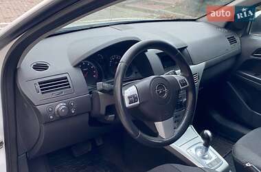 Универсал Opel Astra 2012 в Харькове