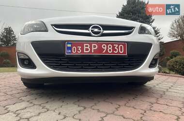 Універсал Opel Astra 2015 в Ковелі