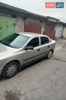 Седан Opel Astra 2008 в 