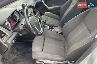 Универсал Opel Astra 2011 в 