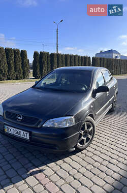 Седан Opel Astra 2008 в Дунаевцах