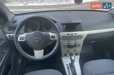 Универсал Opel Astra 2008 в Харькове