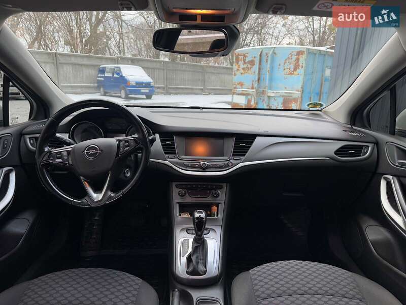 Универсал Opel Astra 2020 в Киеве