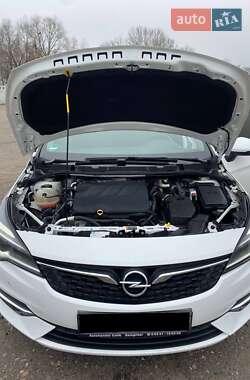 Универсал Opel Astra 2020 в 