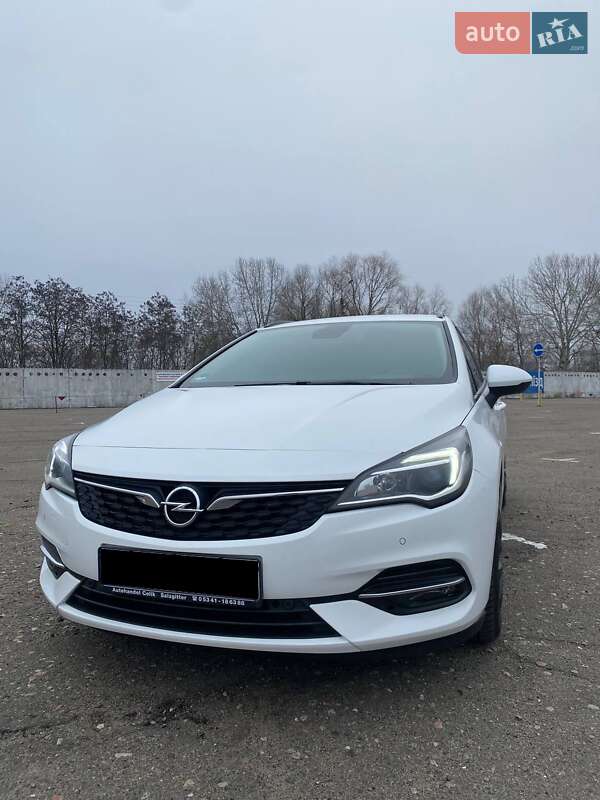 Универсал Opel Astra 2020 в Киеве