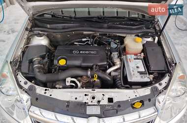 Универсал Opel Astra 2008 в 
