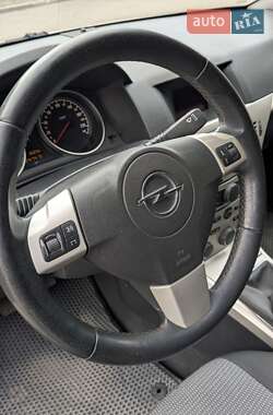 Универсал Opel Astra 2007 в Одессе