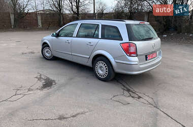 Универсал Opel Astra 2008 в Горохове