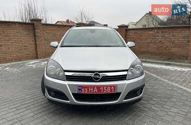 Универсал Opel Astra 2007 в Луцке