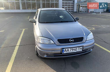 Седан Opel Astra 2007 в Киеве