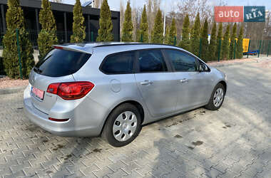 Универсал Opel Astra 2011 в Кременчуге