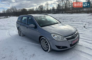 Универсал Opel Astra 2008 в Луцке