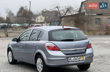 Хэтчбек Opel Astra 2005 в Виннице