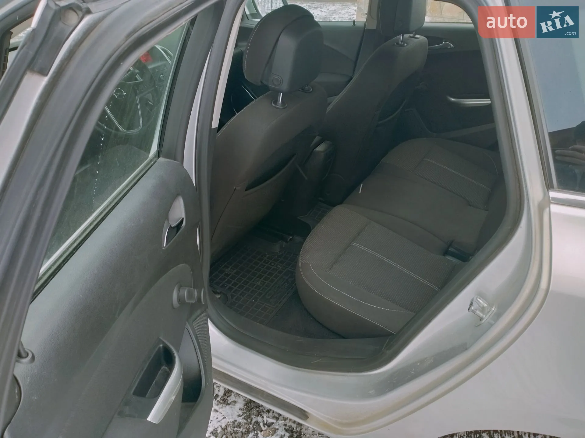 2012 Opel Astra - мініатюра 8