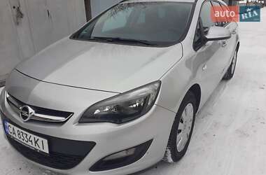 Універсал Opel Astra 2014 в Черкасах