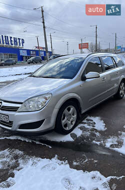 Универсал Opel Astra 2008 в 