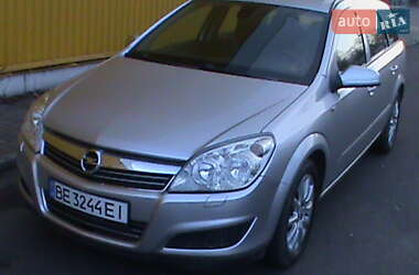 Универсал Opel Astra 2008 в Николаеве