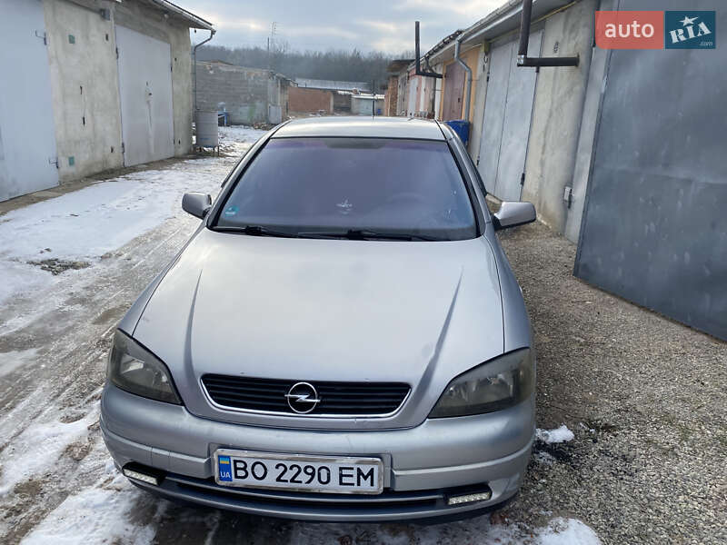 Хэтчбек Opel Astra 2001 в Чорткове