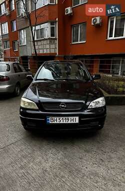 Хэтчбек Opel Astra 2004 в Одессе