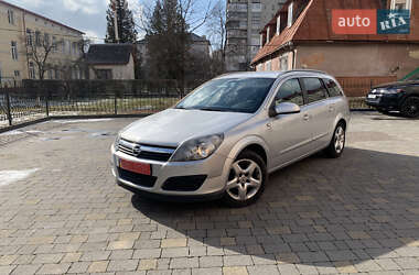 Универсал Opel Astra 2007 в Надворной