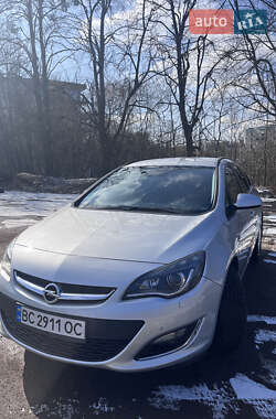 Універсал Opel Astra 2012 в Львові