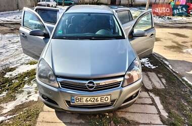 Универсал Opel Astra 2008 в Очакове