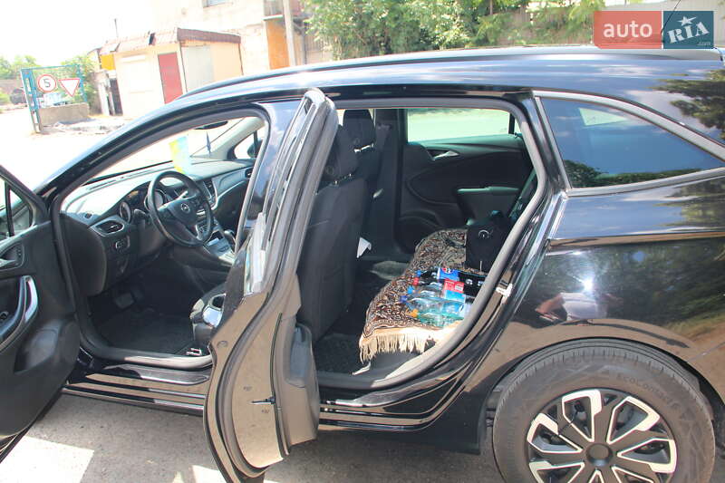 Универсал Opel Astra 2020 в Одессе