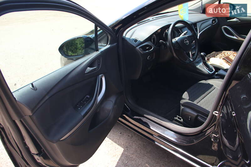 Универсал Opel Astra 2020 в Одессе